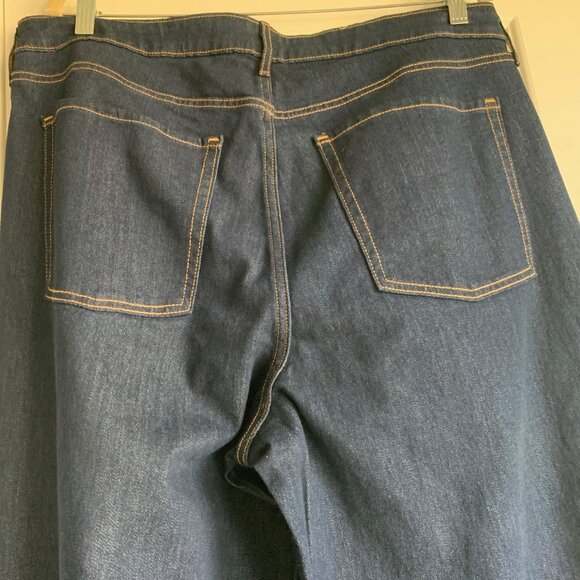 NWT Old Navy WOW Wide Leg Jeans, Size 18 - Picture 6 of 6